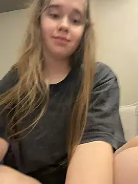 HornyGirlH webcam