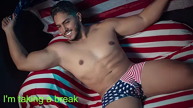owen-pierces webcam