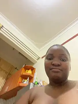 sweet18creamybigpussy webcam