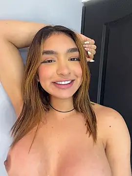 jenn_fit webcam