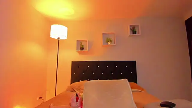 Victoria_Rose_ webcam