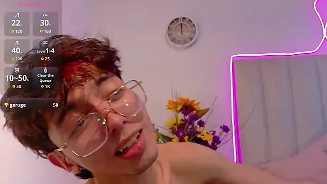 Twink_Sebas7 webcam