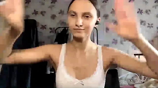 ErgoticEther webcam