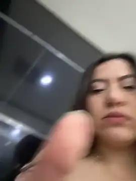 Bella_Pascualina webcam