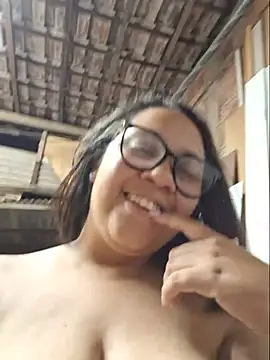yasminmeyerofc webcam