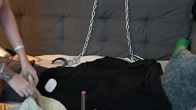 LauraColour webcam