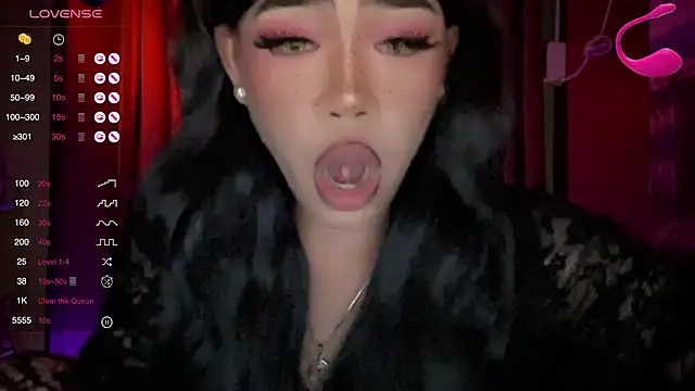 madam_agnes1 webcam