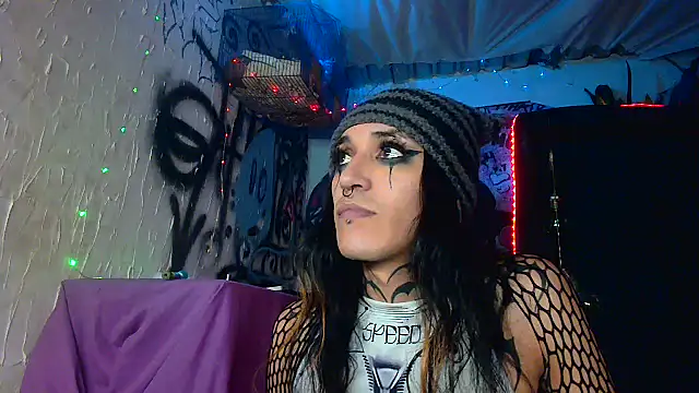 Kenny_starrK webcam