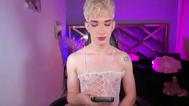 Cherry_zayden_ webcam