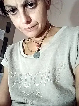 ChantalXOrchid live cam on StripChat