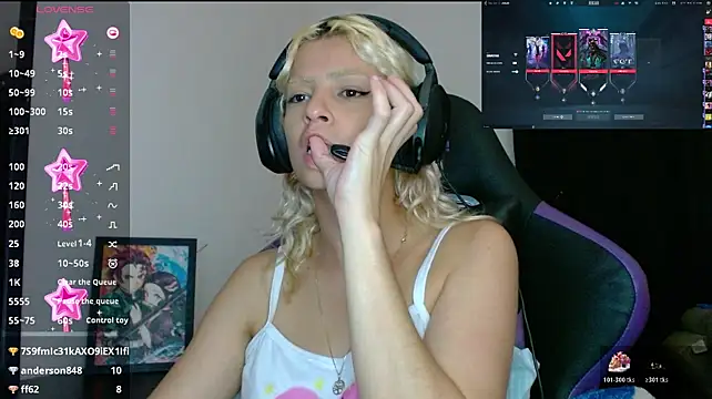 blondegamerr webcam