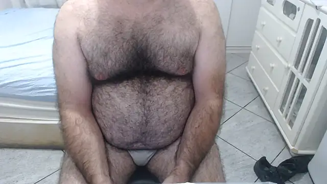 MysterBearMG webcam