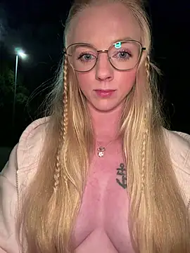 LinaLeana live webcam
