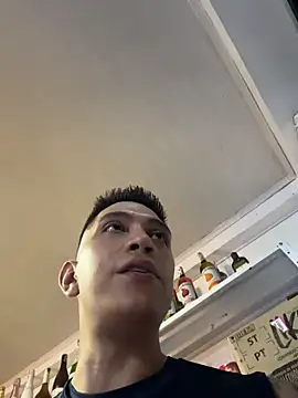 OliverWest04 webcam