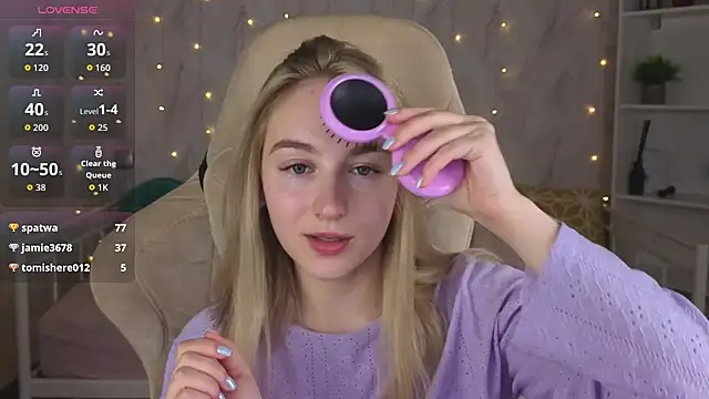 Shy_Polly webcam