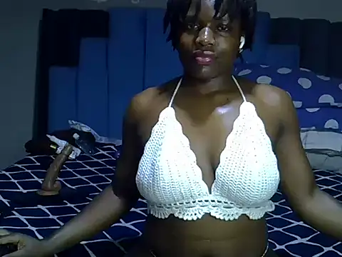 melanin_moon webcam
