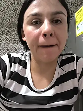 Daniela-rosee webcam