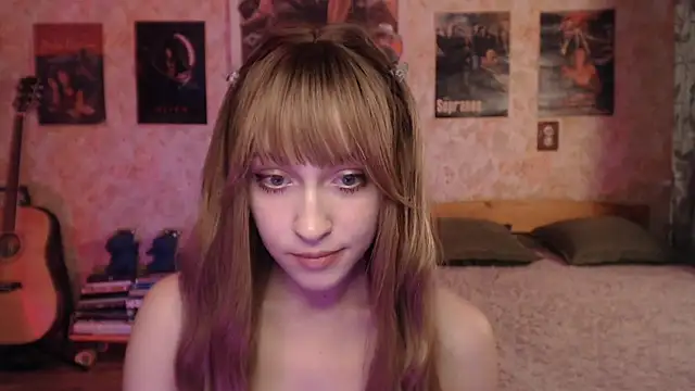 Friendly_Ellie webcam