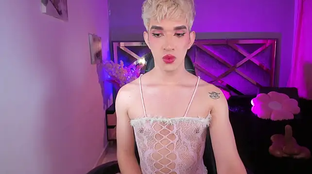 Cherry_zayden_ webcam