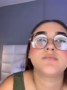 Anasha21 webcam