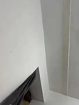 DiazDiaz77 webcam