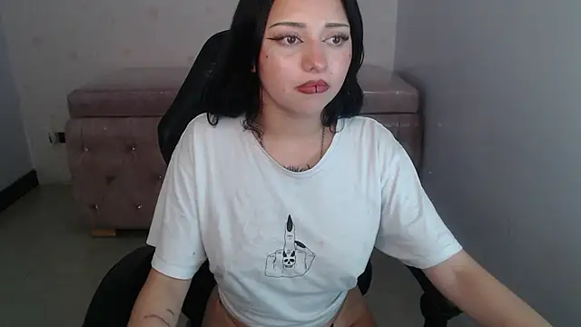 Baby_lizy_ch webcam