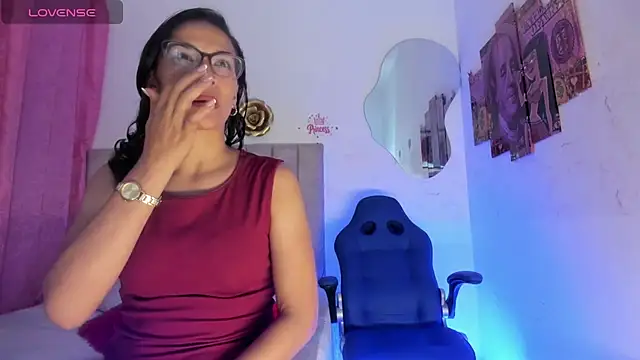 stacyfoxxx webcam