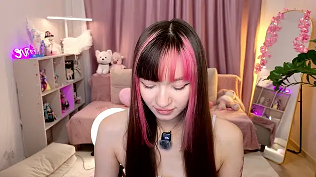 Miiya_Moore
