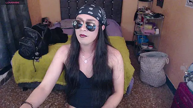 Alexxiatouch webcam