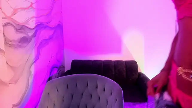 SelenaRogerss webcam