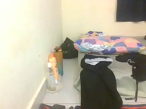 prettymarir webcam