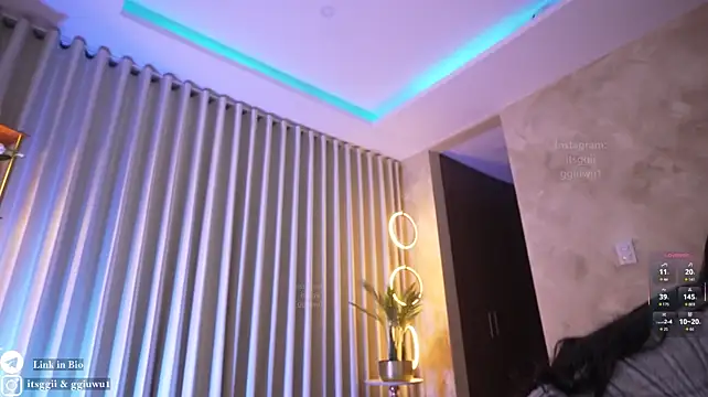 gigi_ulala1 webcam