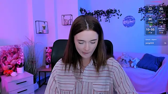 liana_kisses webcam