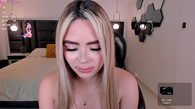 JuanitaClay webcam