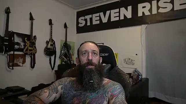 StevenRiseNYC live cam on StripChat