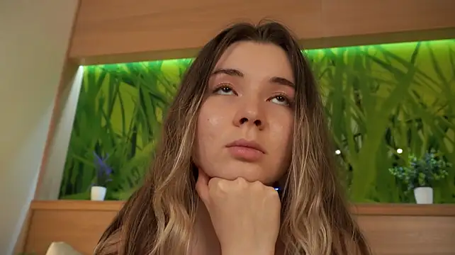 MarlinVarian 🤤 free nude chat