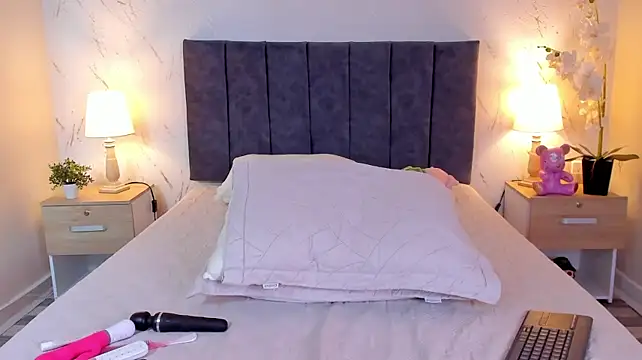 Emilly_Beaumont webcam