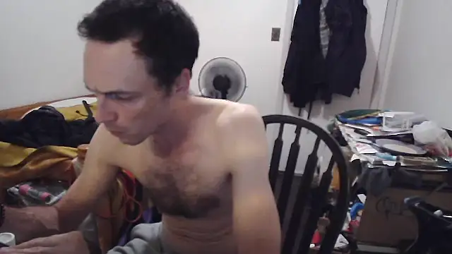 JohnnyMoves webcam