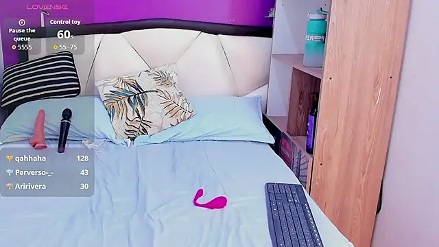 Miia_Rosee_ webcam