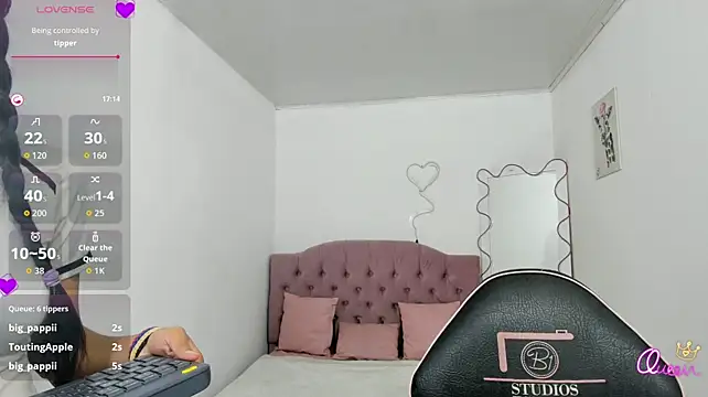 AUROORA_TAY webcam