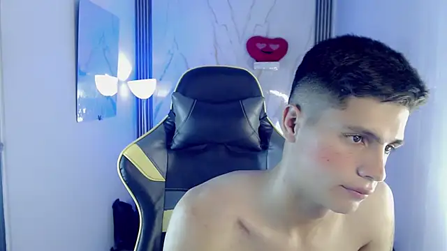 Ascii_one live cam on StripChat