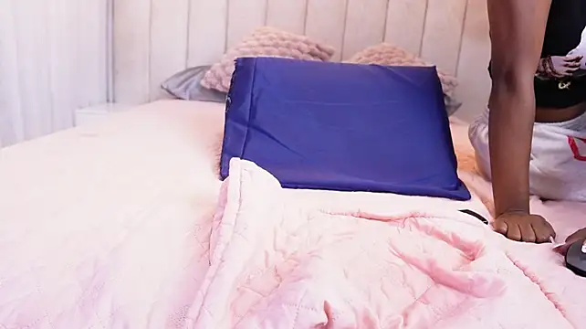 kata_hazel webcam