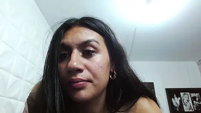 gigi_gilt_ webcam
