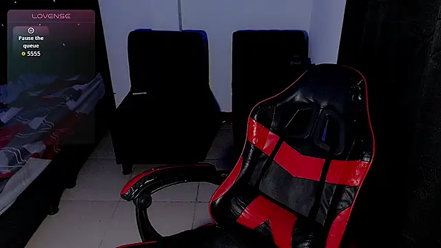ale_bigcock webcam