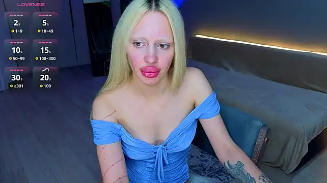 Luna_Beverly webcam