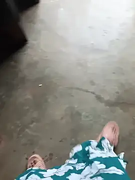 YOURBHABI143 webcam
