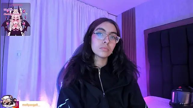 Molly_A webcam