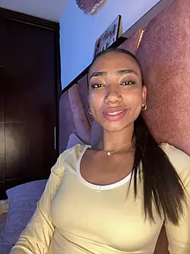 Mia-Lorette webcam