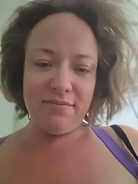 julimonroe webcam