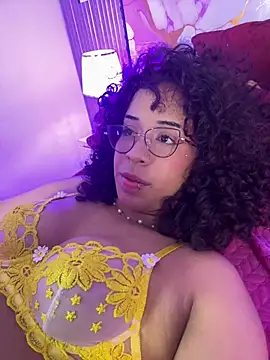 Woo_isDaphne webcam